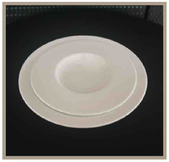 Assiette creuse de la gamme gourmet disponible à la location