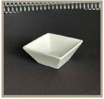 Coupelle moderne disponible à la location chez Réceptif