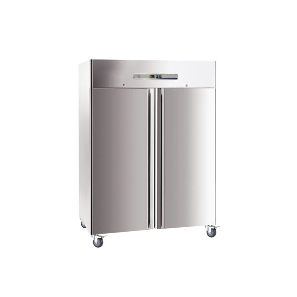 Réfrigérateur en acier inoxidable à louer proche de Lyon pour des événements